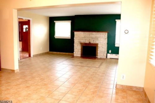 342 Haledon Ave, Paterson NJ 07508-2770 exterior