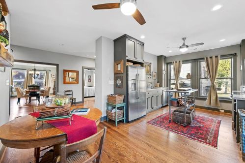 36 Portland Pl, Saint Louis MO 63108-1242 exterior