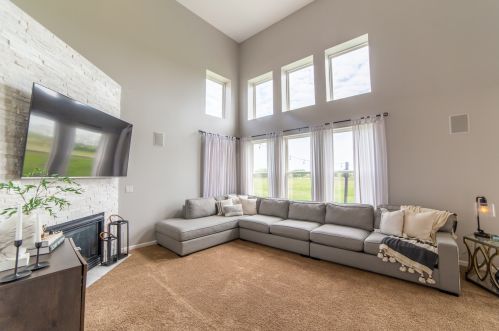 89 Lawrence Ln, Matteson IL 60443-2938 exterior