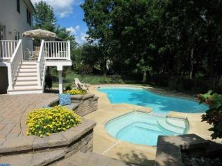 2491 Rockspray Rd, Jamison, PA 18929-1731