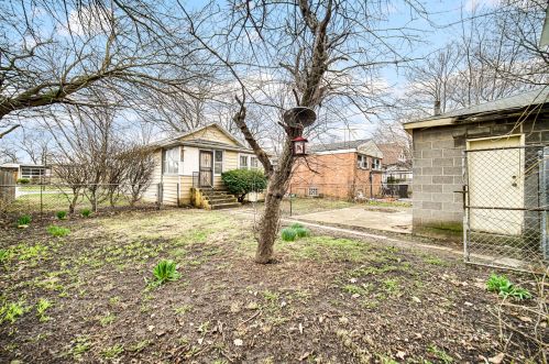 1238 109 Pl, Chicago IL 60655-4001 exterior