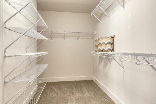 1810 Bookbinder Dr, Saint Louis MO 63146-4308 exterior