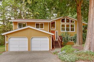 12819 184th Ct, Bothell WA  98011-3128 exterior