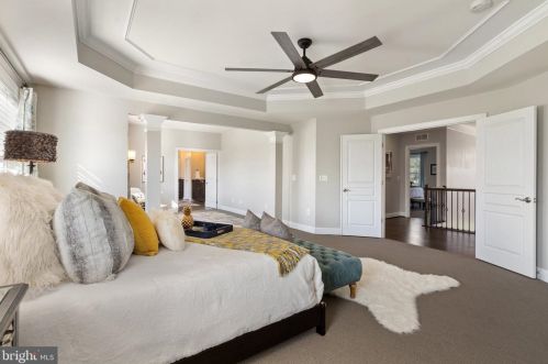 23073 Creighton Farms Dr, Leesburg VA 20175-6491 exterior