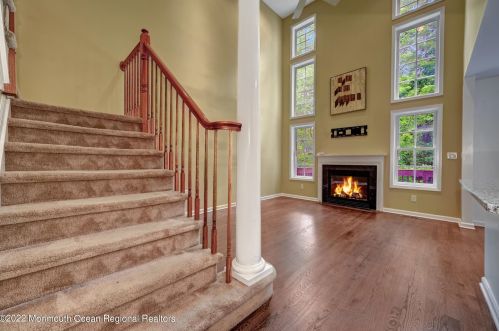 77 Ironwood Ct, Middletown NJ 07748-1917 exterior