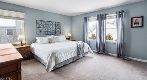 3 Clark Ct, Bridgewater NJ 08807-3073 exterior