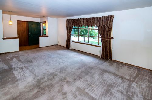 1810 Abbott Ave, Milwaukee WI 53221-3426 exterior