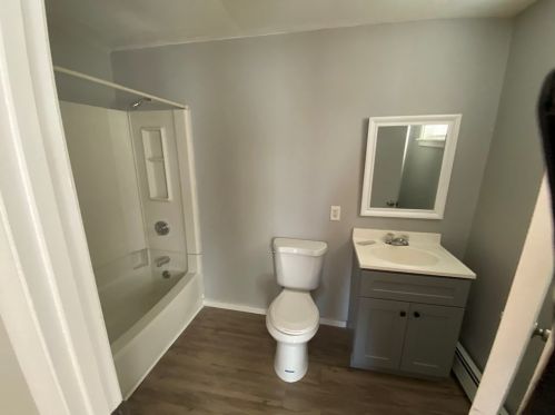 31 Vernon St, Worcester MA 01610-1996 exterior