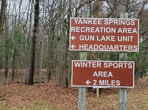 11384 Hydeaway Ct, Middlevle MI 49333-8252 exterior