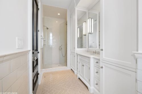 1845 Orch St, Chicago IL 60614-5106 exterior