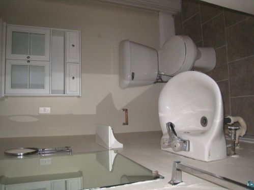 1812 2nd St, Duluth MN 55812-1738 exterior