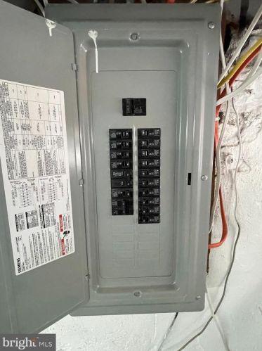 7112 Keystone St, Philadelphia PA  19135-1405 exterior