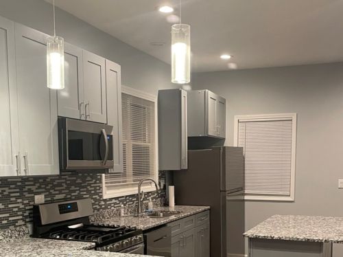 4123 Potomac Ave, Chicago IL 60651-1852 exterior