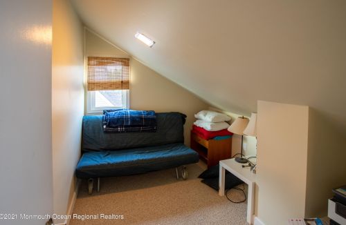 58 Ocean Gate Ave, Berkeley Township NJ 08721-1420 exterior