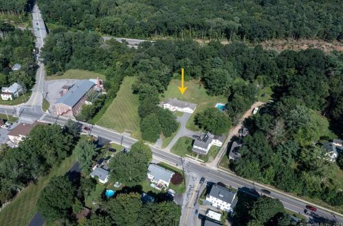 964 Main St, Killingly, CT 06239-1405