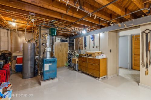 313 Dwight Ave, Joliet IL 60436-1424 exterior