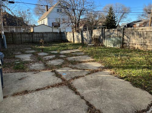 3153 33rd St, Milwaukee WI  53215-4272 exterior