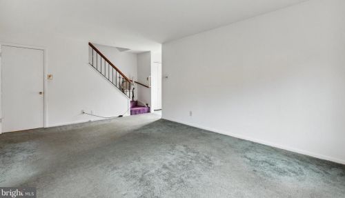 3110 Apple Rd, Washington DC 20018-1605 exterior