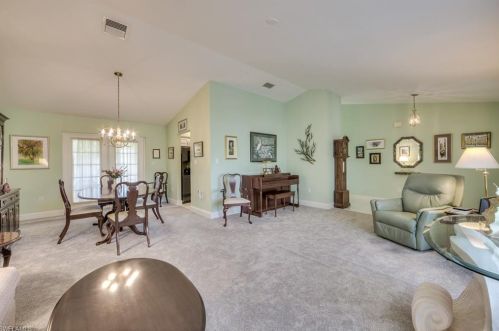 171 Palmetto Dunes Cir, Naples FL 34113-7562 exterior