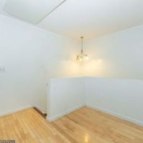 78 Blackwell St, Dover NJ 07801-4075 exterior