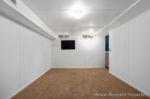 2154 Holliday Dr, Wyoming MI  49519 exterior