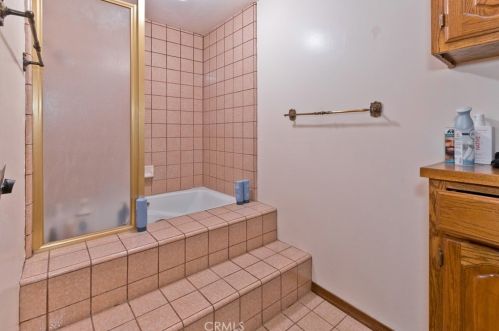 1710 Monroe St, Riverside CA 92504-2937 exterior