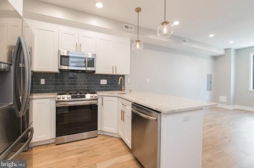 1628 Ellsworth St, Philadelphia PA 19146-2811 exterior