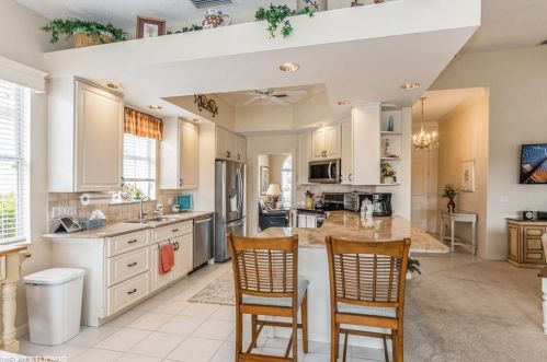 3213 Benicia Ct, Naples FL 34109-1347 exterior