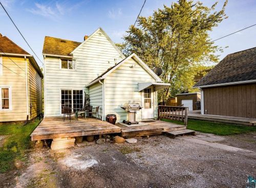 517 71 Ave, Duluth MN 55807-1844 exterior