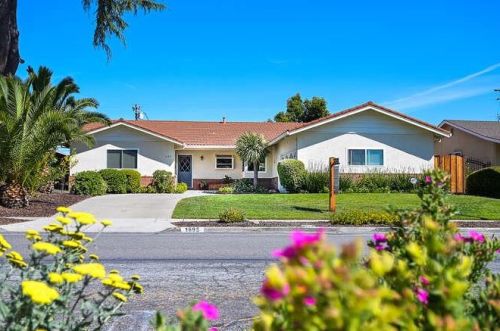 1695 Husted Ave, San Jose, CA 95124-1925