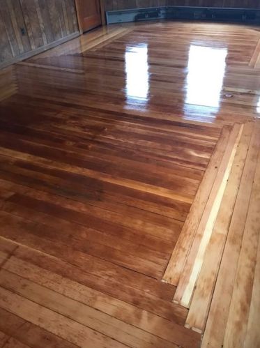 538 Willow St, Woonsocket RI 02895-5448 exterior