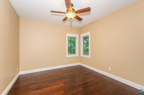 525 Crystal Dr, Duluth MN 55811-4409 exterior