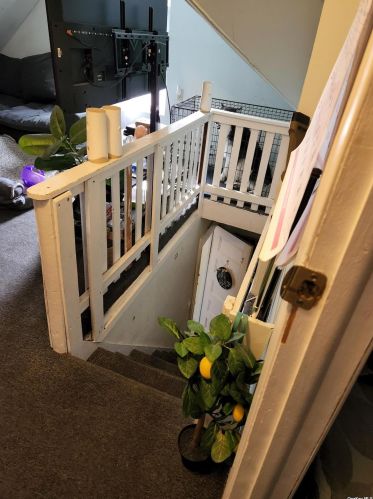 56 Jamaica Ave, Valley Stream NY 11580-6314 exterior