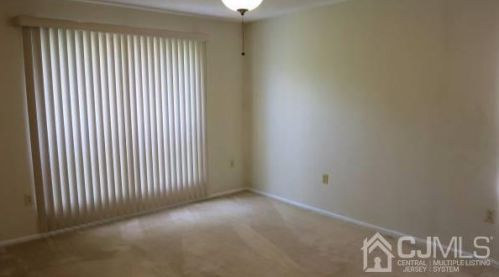 262 Hampshire Ct, Piscataway NJ 08854-6248 exterior