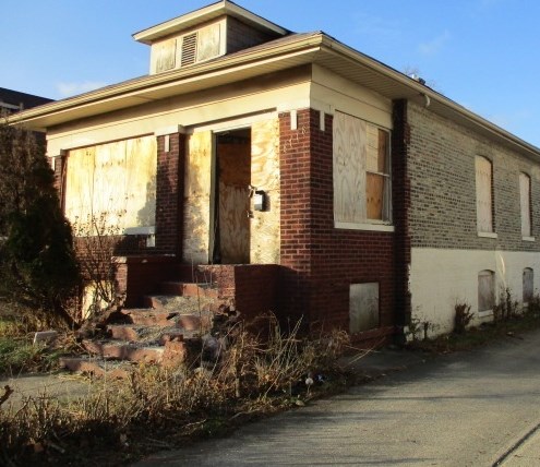 8718 Throop St, Chicago, IL 60620-3433