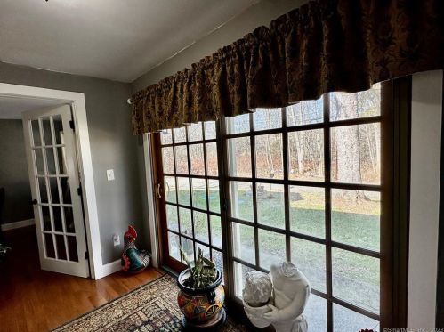 46 Mcgrath Ln, Exeter CT  06249-2608 exterior