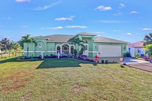 3410 20th Ave, Naples, FL 34117-9217