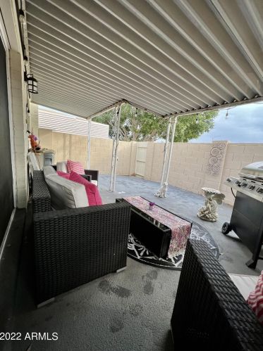 2451 Emile Zola Ave, Phoenix AZ 85032-6225 exterior