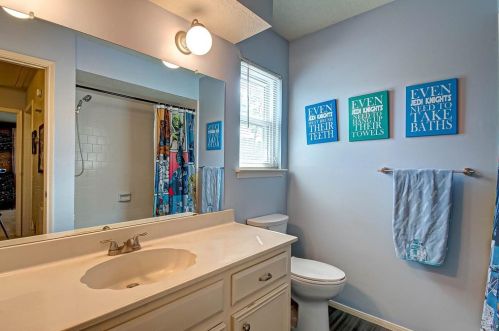 3518 Hl Spg Dr, Humble TX 77345-1102 exterior