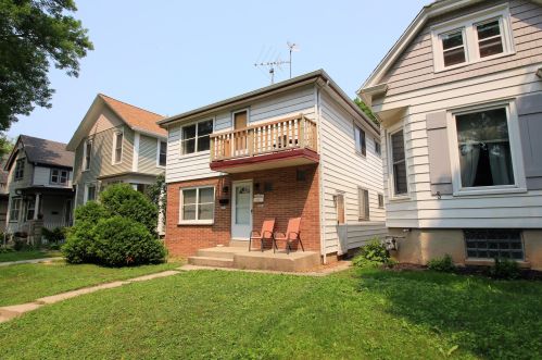 3324 Bartlett Ave, Milwaukee, WI 53211-3024