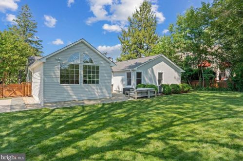 6543 Chesterfield Ave, Mc Lean VA  22101-5231 exterior