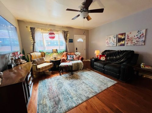 1923 Mary St, Pittsburgh PA  15203-2016 exterior