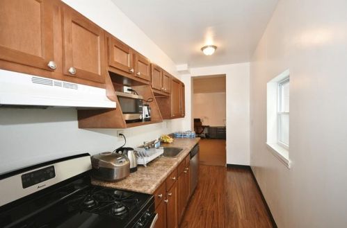 224 Ophelia St, Pittsburgh PA 15213-4230 exterior