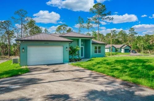 4362-4394 14 Ave, Naples FL exterior