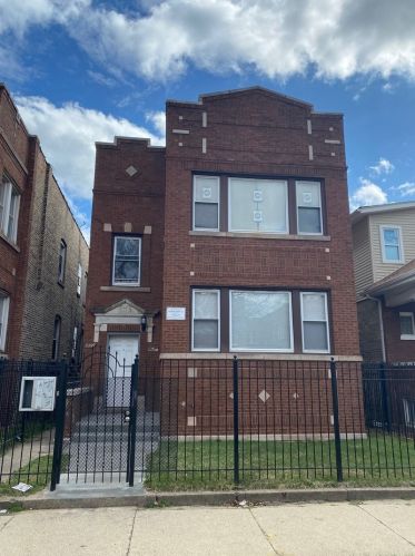 7337 Vernon Ave, Chicago, IL 60619-1718