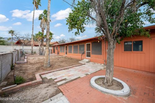 4441 Bear Canyon Rd, Tucson AZ  85749-9649 exterior