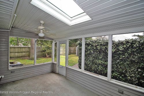 202 Conifer Dr, Lacey NJ 08731-3003 exterior