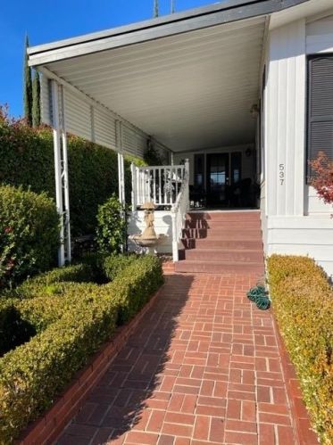 537 Southwood Dr, Folsom, CA 95630-1649