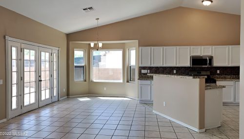 10010 Paseo De La Masada, Tucson, AZ 85747-5230