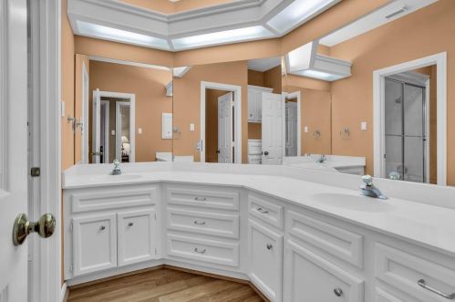 11 Greenview St, Montgomery TX 77356-8456 exterior